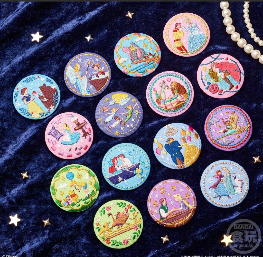 Disney Characters 刺繍缶バッジビスケット 全15種コンプリート