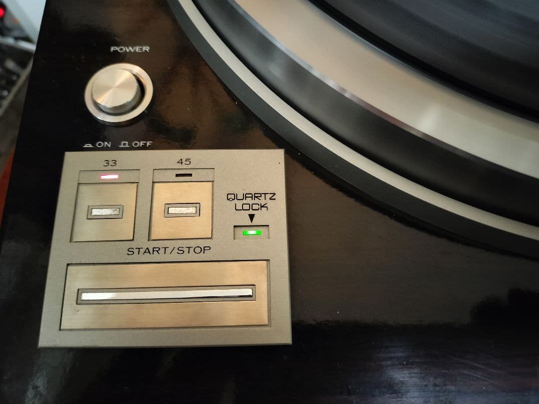 動作品 TRIO (KENWOOD) KP-700 ターンテーブル 動作品 TRIO (KENWOOD) KP-700 ターンテーブル