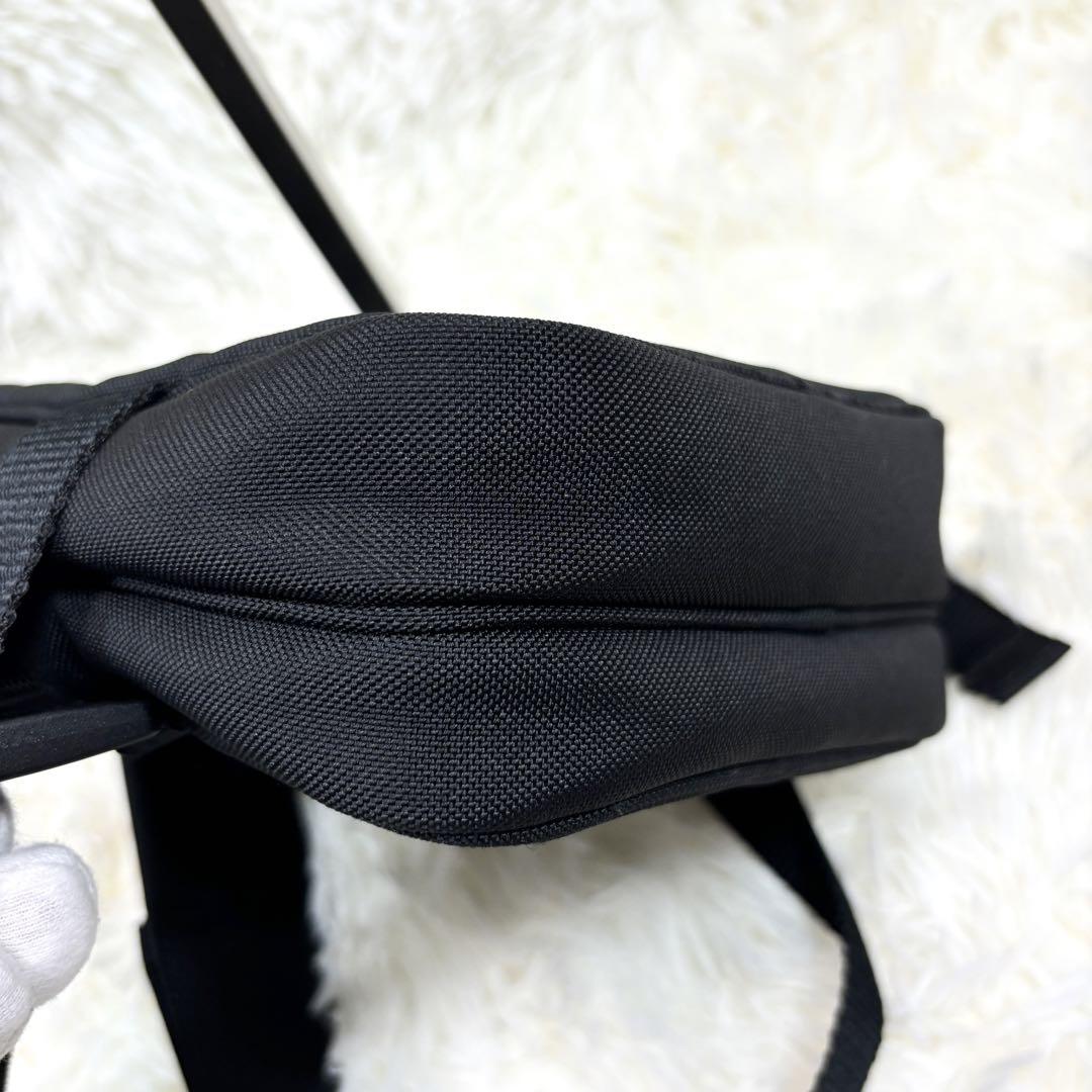 【現行　極美品】 BALENCIAGA ARMY クロスボディ　ショルダーバッグ