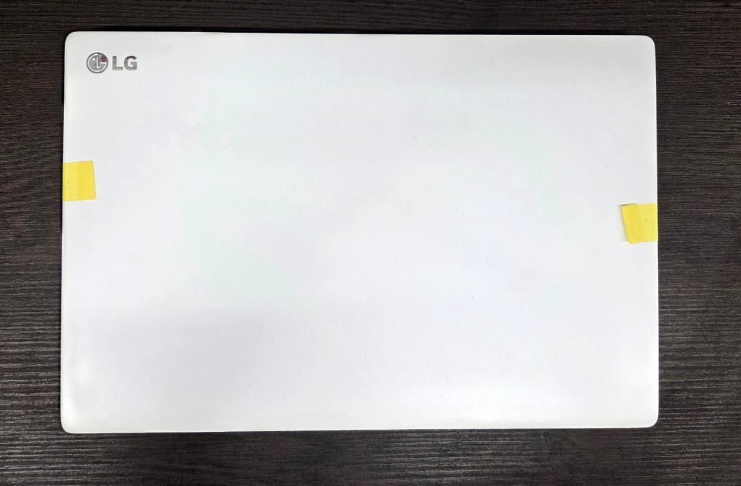 LG UltraPC Ryzen 7 / 16g / 512g / 新品LCD