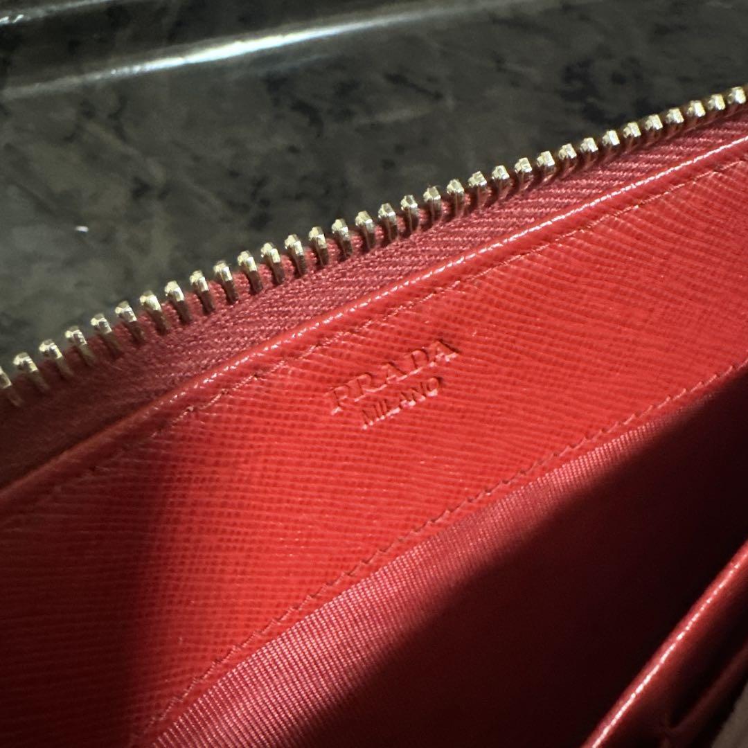 PRADA プラダ サフィアーノレザー ラウンドファスナー 長財布