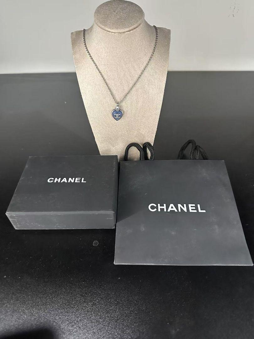 CHANEL シャネル 新品同様 ハート型ペンダント ネックレス