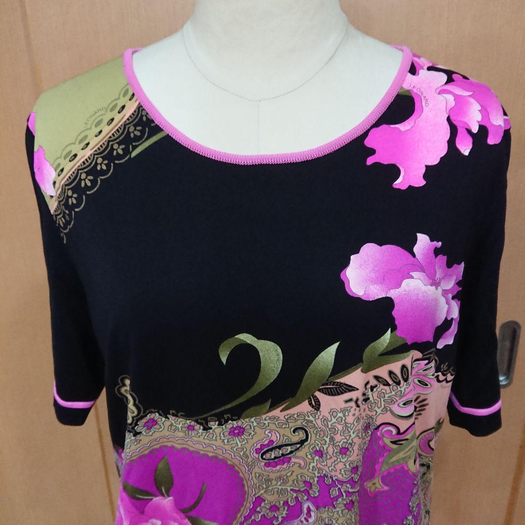 レオナール　花柄 半袖カットソー Tシャツ サイズＬＬ ブラック