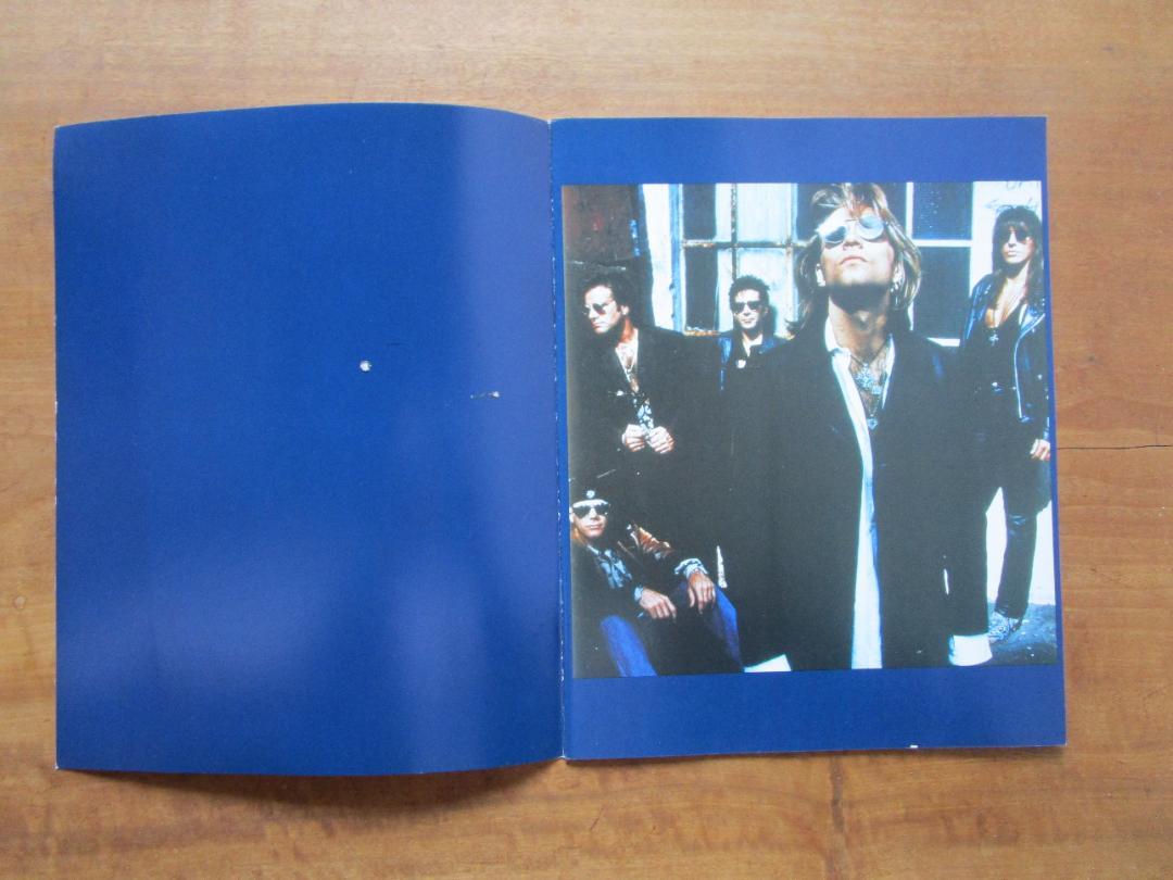 BON JOVI パンフレット 3冊 BON JOVI パンフレット 3冊 BON JOVI パンフレット 3冊 BON JOVI