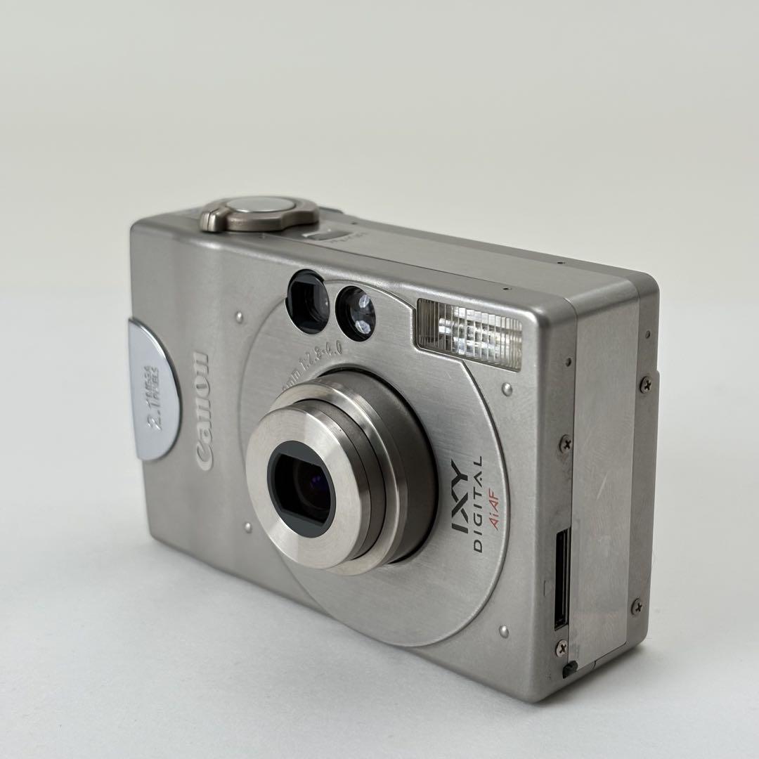 デジタルカメラ Canon IXY Digital PC1001