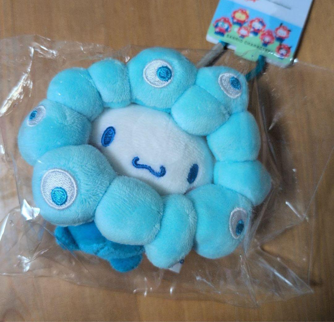 大阪関西万博　ミャクミャクなりきりぬいぐるみ　サンリオコラボ　expo2025