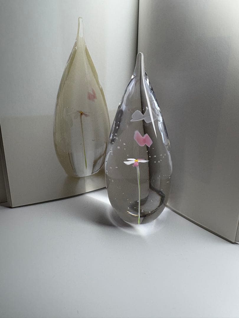 イイノナホ ペーパーウェイト