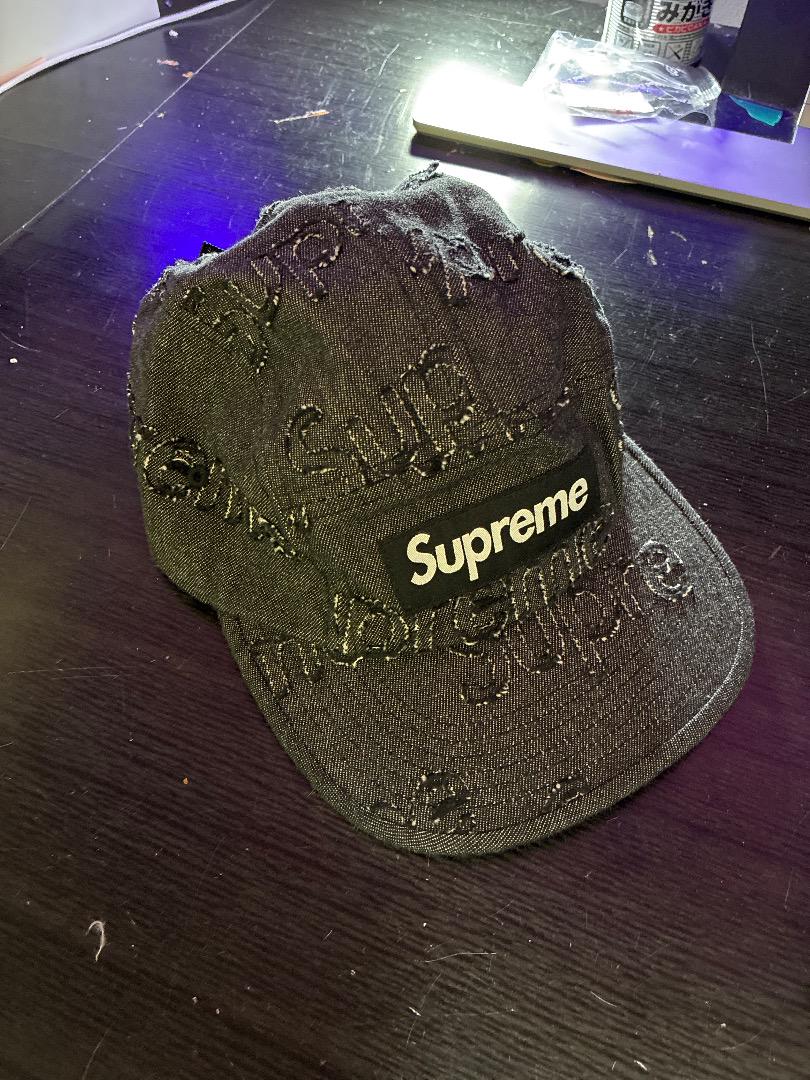 Supreme ブラックキャップ ロゴ刺繍