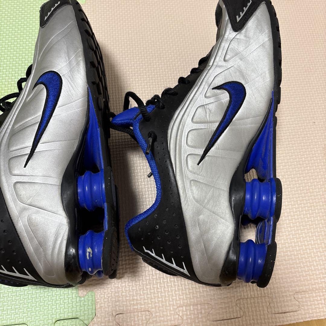 Nike Shox R4 トレーニングシューズ 黒/青Ω