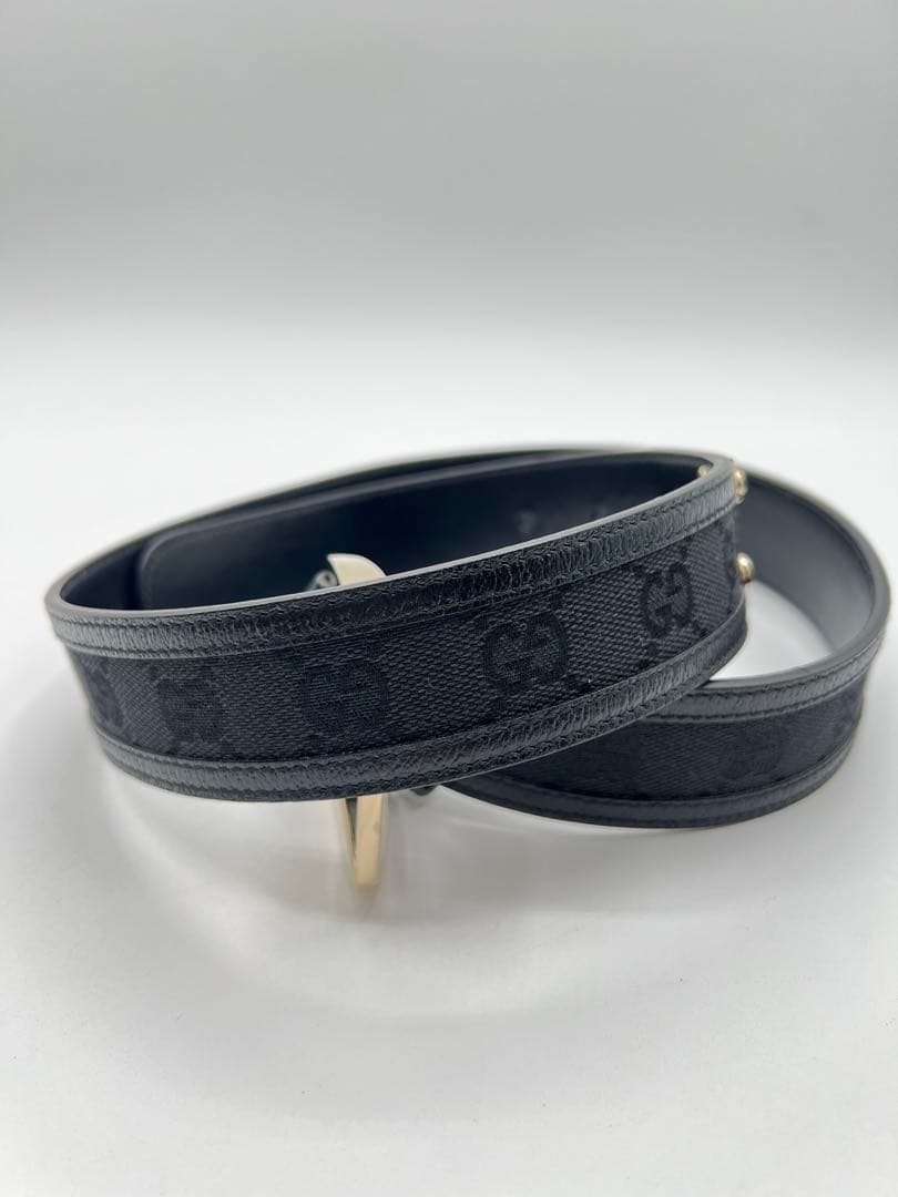 【GUCCIベルト キャンバス】ブラック 美品 シンプル スーツ メンズ 【GUCCIベルト キャンバス】ブラック 美品 シンプル スーツ メンズ