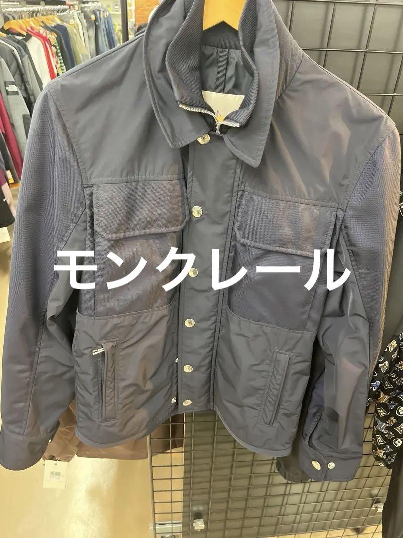 モンクレールジップアップ