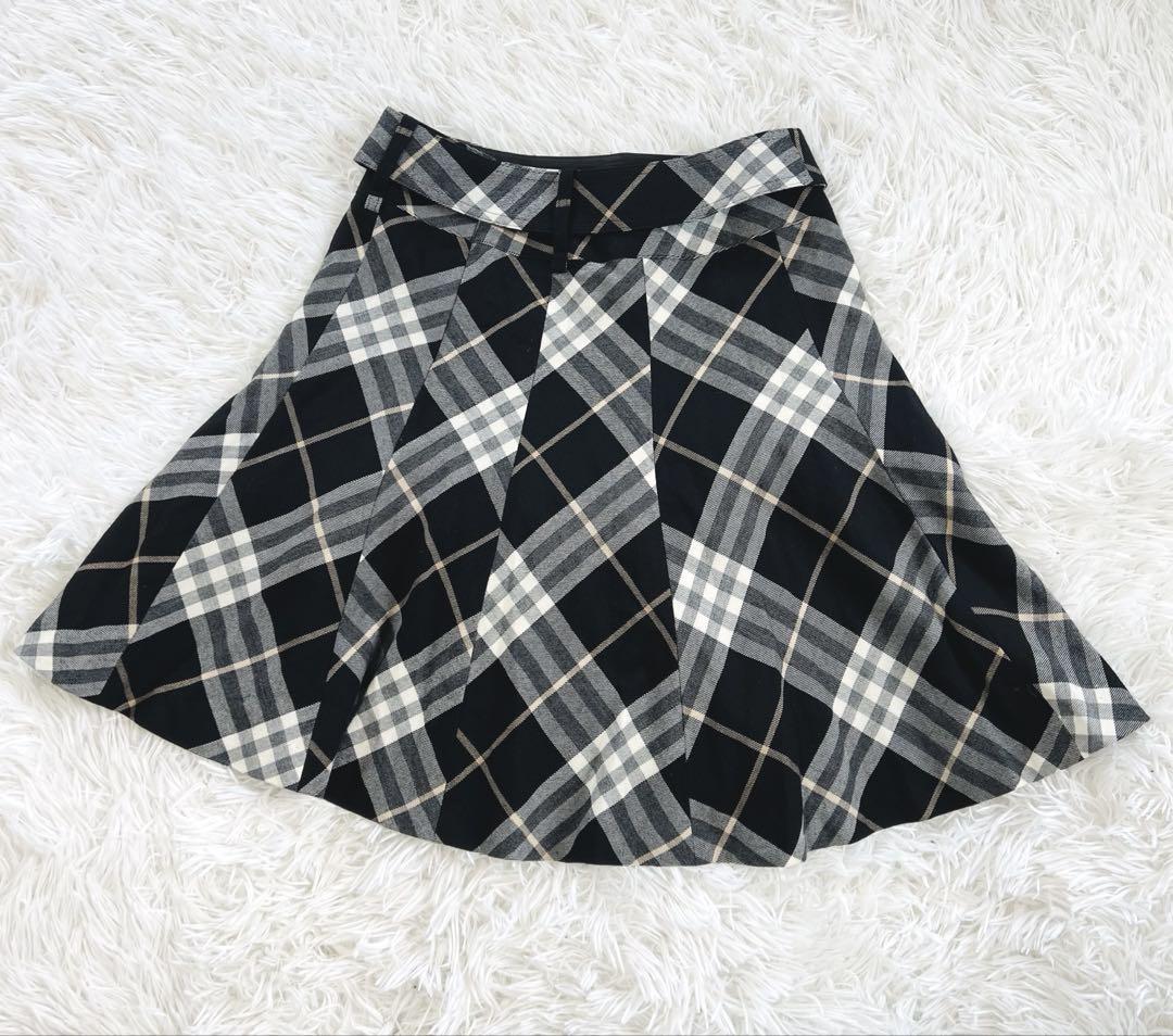 Burberry バーバリー ノヴチェック ベルト付き 膝丈スカート38