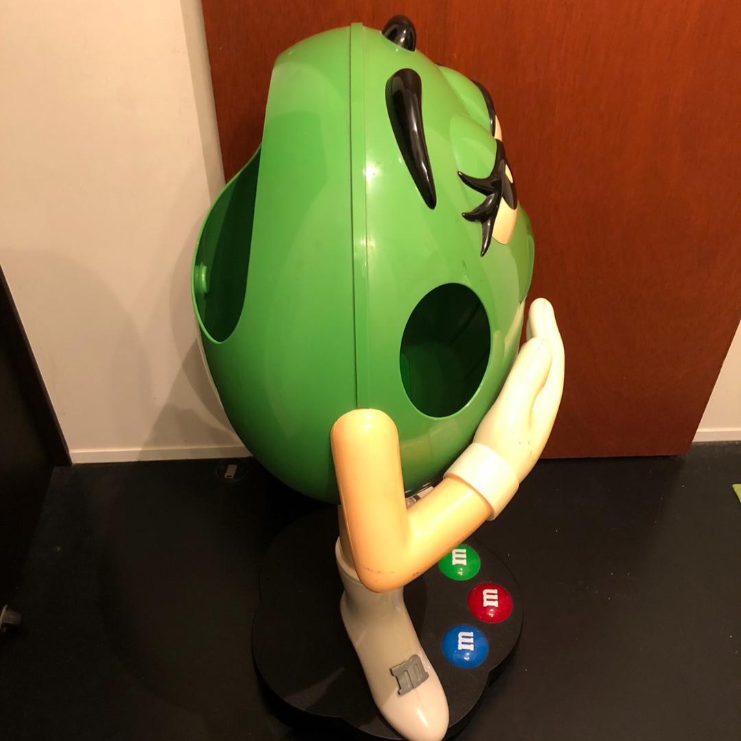 M&M's エムアンドエムズ　大型ディスプレイ　グリーン M&M's グリーン 大型 ストアディスプレイ ｜ glow ANTIQUES