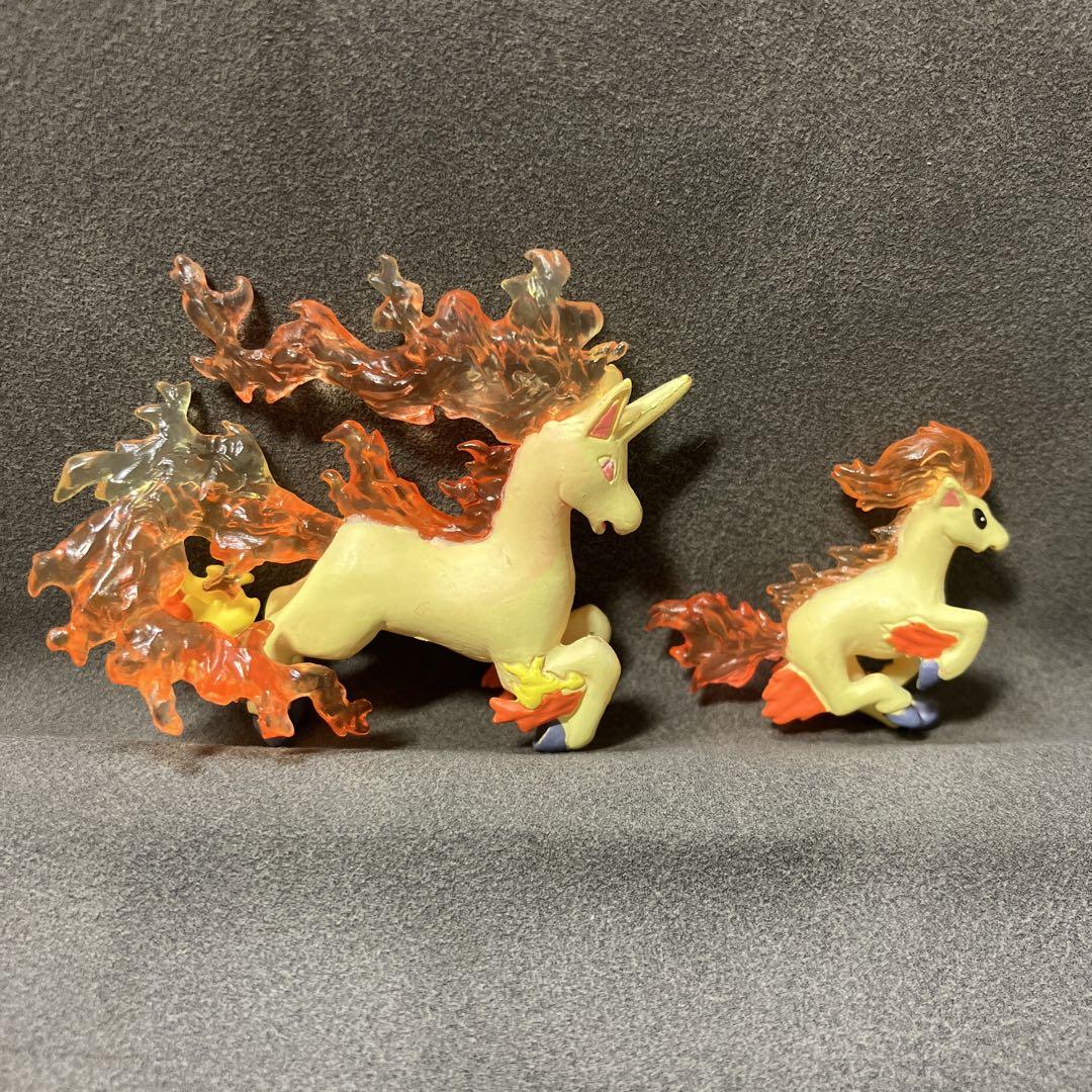 ポケモン　ポニータ　ギャロップ　ユニコーンフィギュア2体セット ギャロップ ポニータ ポケモン フィギュア 立体ポケモン図鑑