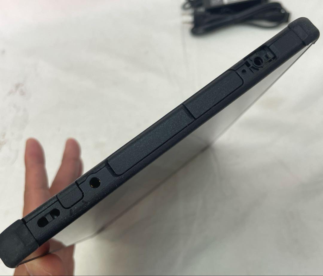 ARROWS Tab Q5010/DEG Celeron SSD128 美品#7