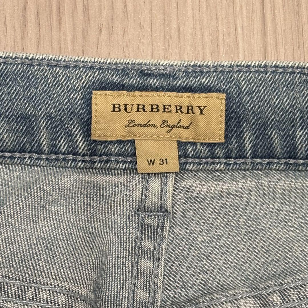 BURBERRY LONDON ENGLAND ストレートデニム サイズW31 BURBERRY LONDON ENGLAND ストレートデニム サイズW31 - メルカリ