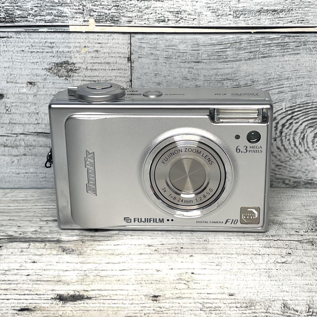 FUJIFILM フジフィルム FinePix F10 デジタルカメラ Amazon | FUJIFILM FinePix F10 デジタルカメラ | コンパクト 通販