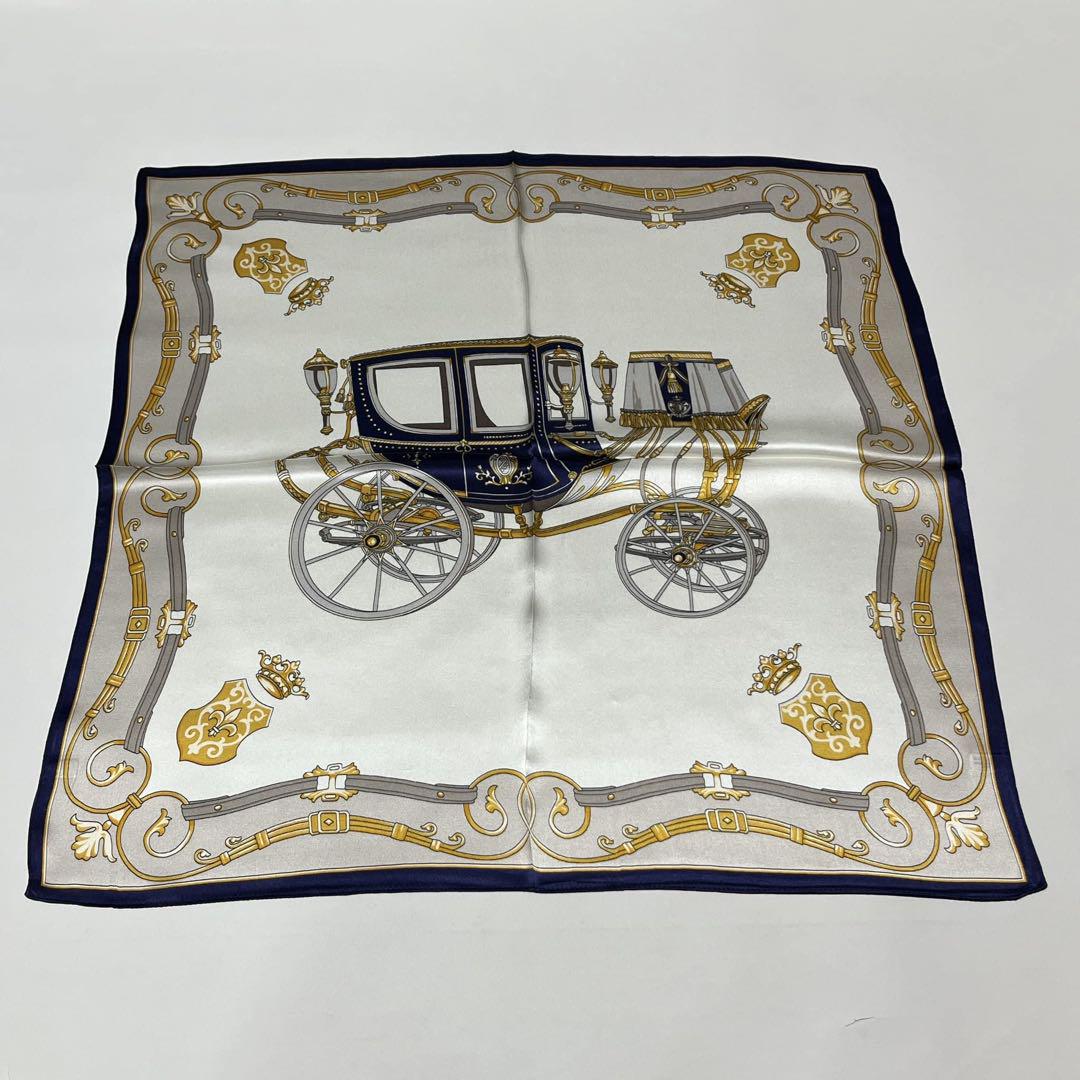 今年人気のブランド品や シルクスカーフ N122 バック飾り 高級感 silk 小物