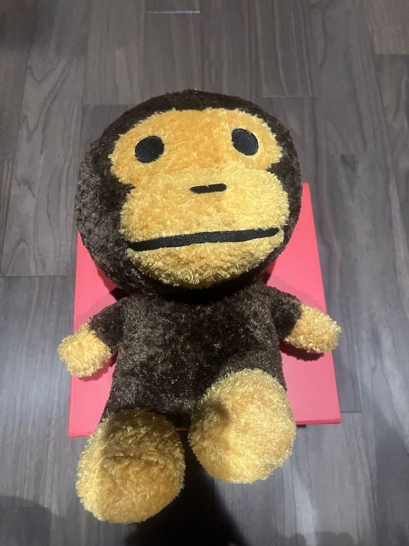 エイプ　マイロ　サンタクロース　ぬいぐるみ