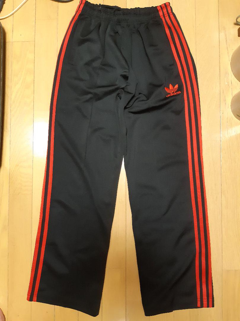 RUNDMCアディダスadidas ジャージトラックパンツ L - メルカリ RUNDMCアディダスadidas ジャージトラックパンツ L - メルカリ
