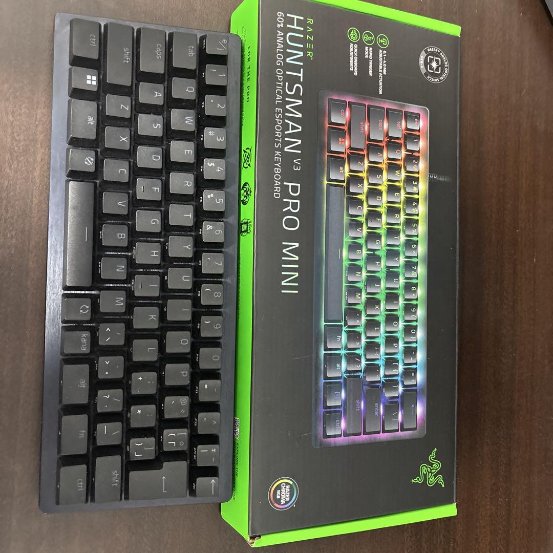 Razer Huntsman V3 Pro Mini メカニカルキーボード