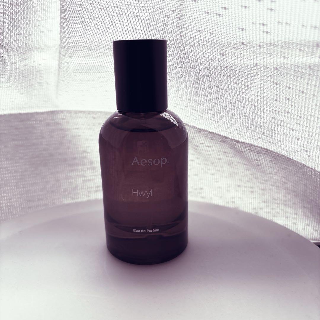 Aesop Hwyl Eau de Parfum 香水(ユニセックス)