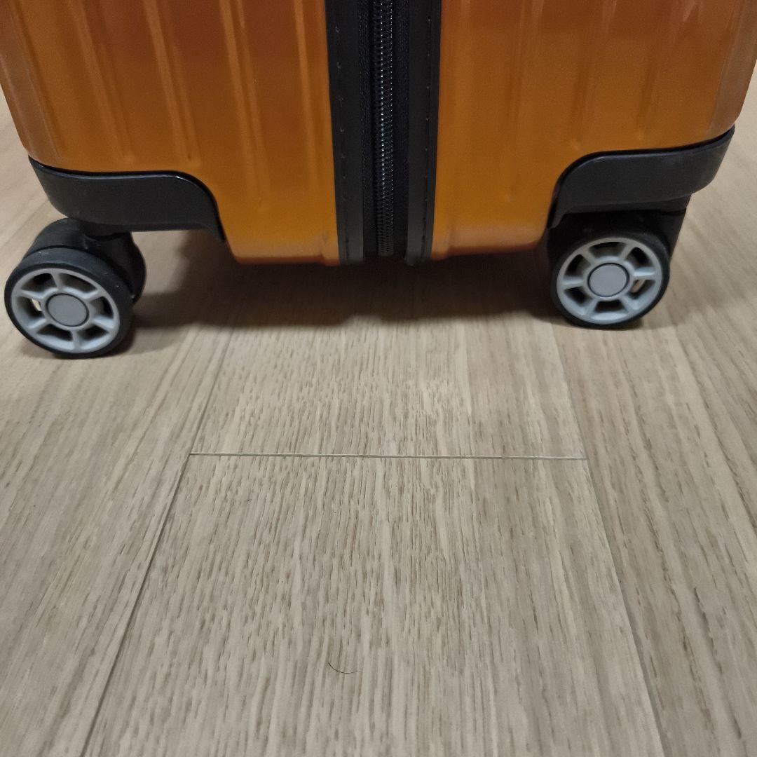 オレンジRIMOWA
