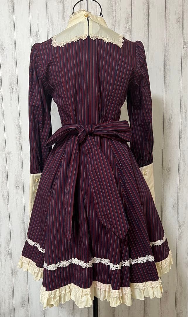 アトリエピエロ ストライプ柄長袖ワンピース アトリエピエロ ストライプ柄長袖ワンピース