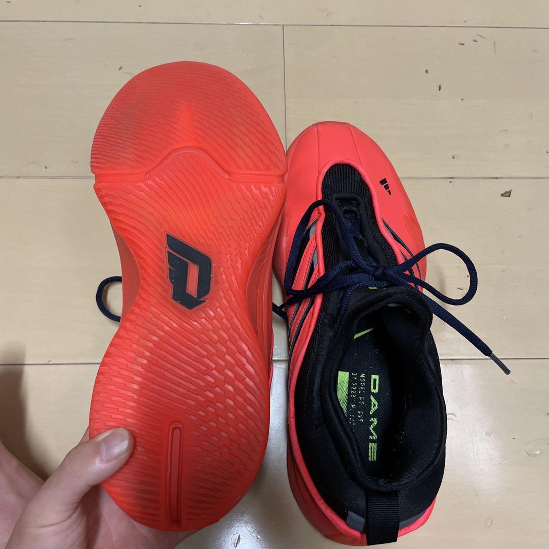 adidasアディダススニーカーadidas DAEM 9バスケットシューズ アディダス（adidas）（メンズ）バスケットシューズ バッシュ