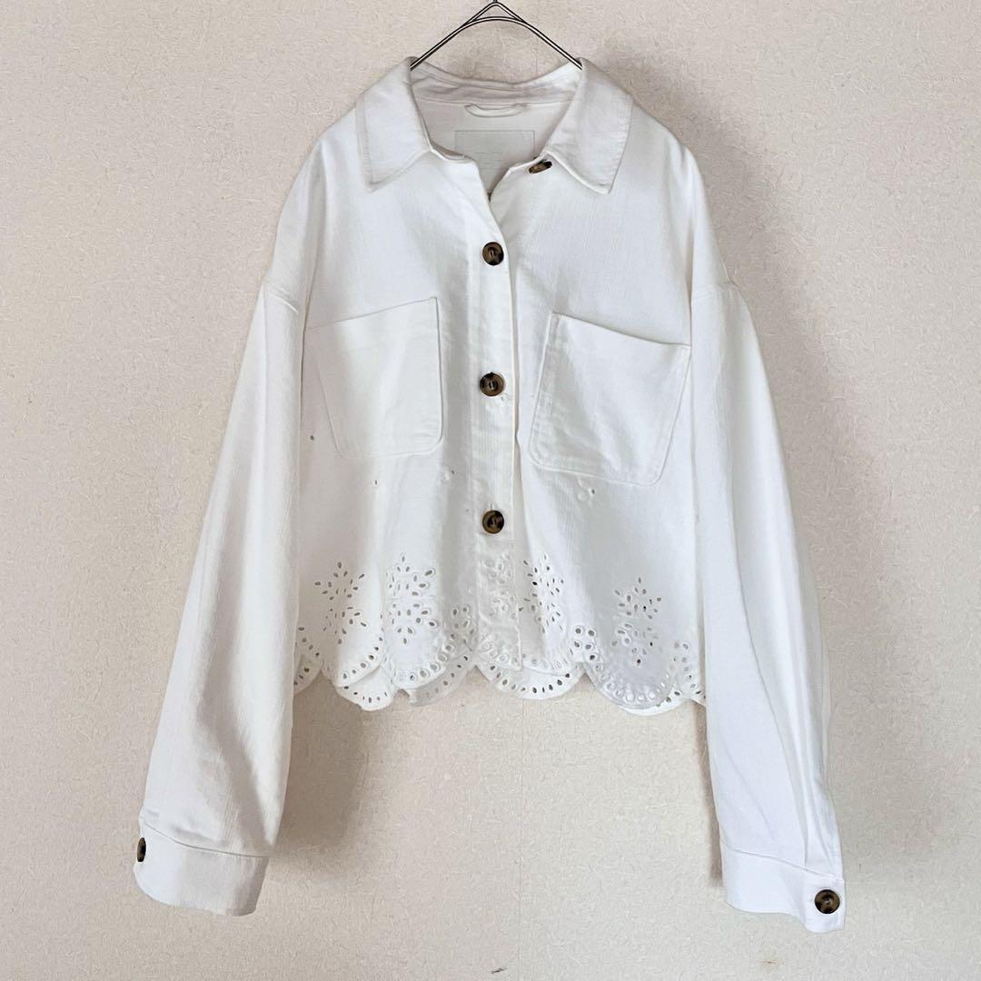 ZARA ザラ　カットワーク刺繍入りジャケット　デニムジャケット　S ショート丈