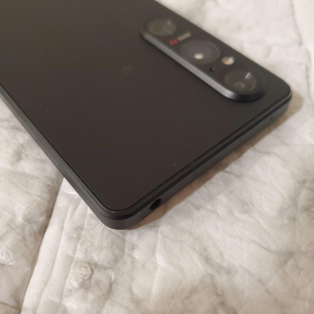 78 Xperia 1 Ⅴ 12GB 256GB auSIMフリー ブラックΩ
