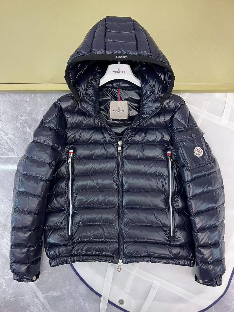 モンクレール　ライトダウン　86 MONCLER (モンクレール) フルジップ ライトダウン ジャケット