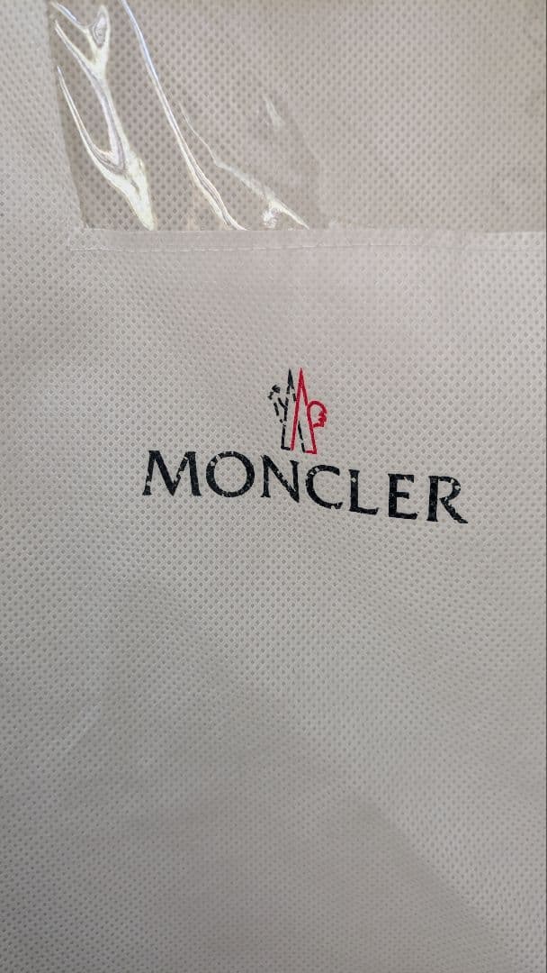 美品 MONCLER VIBURNUM ヴィバーナム フリル ネイビー 美品 MONCLER VIBURNUM ヴィバーナム フリル ネイビー