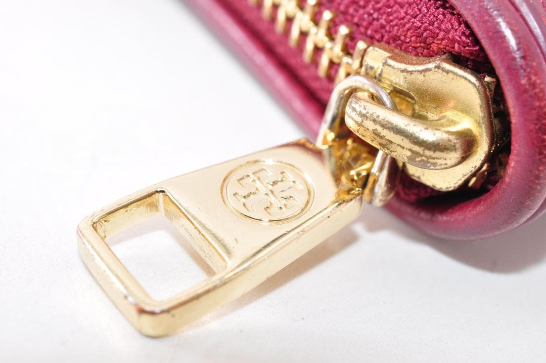 美品　Tory Burch　トリーバーチ　財布　レディース　長財布　レッド