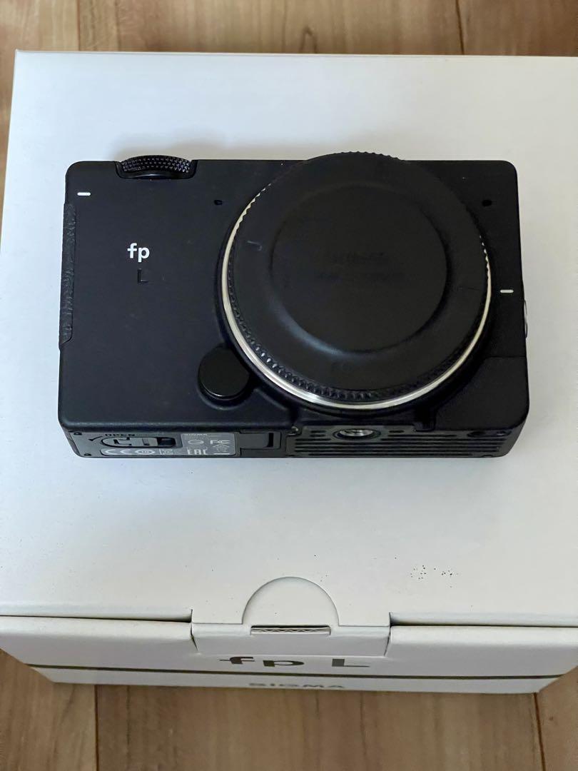 デジタルカメラ SIGMA fpL