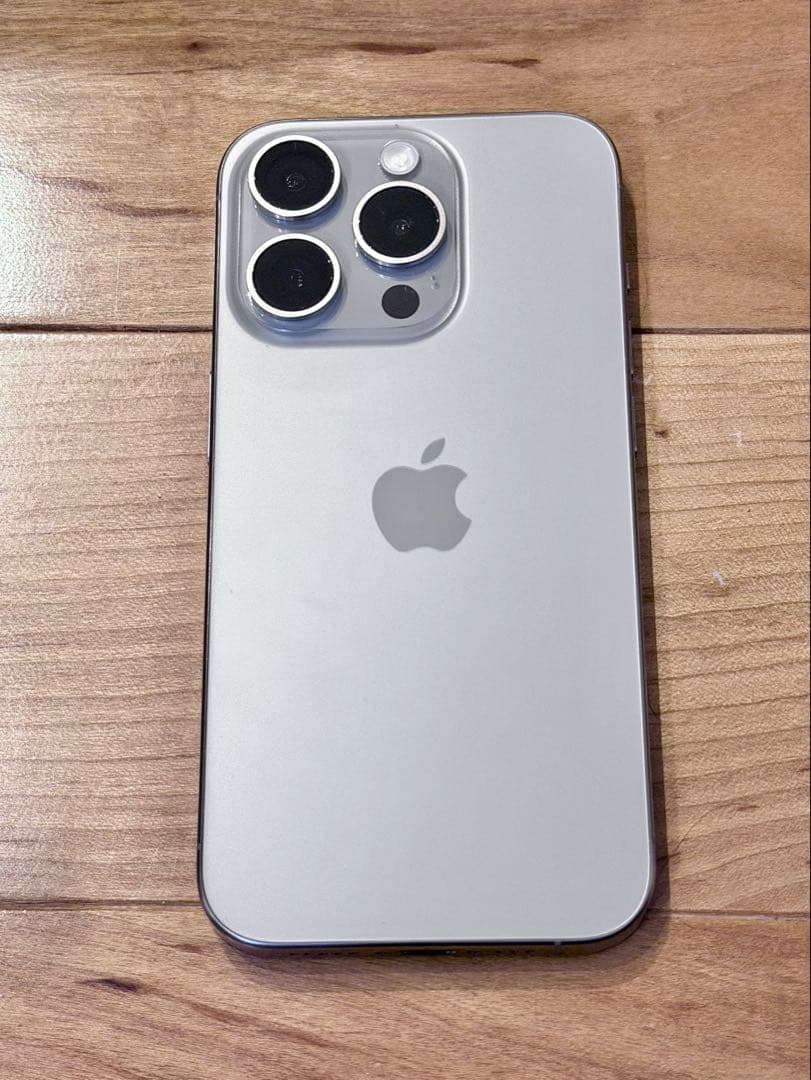 【極美品】iPhone 15 Pro 256GB ブルーチタニウム SIMフリー