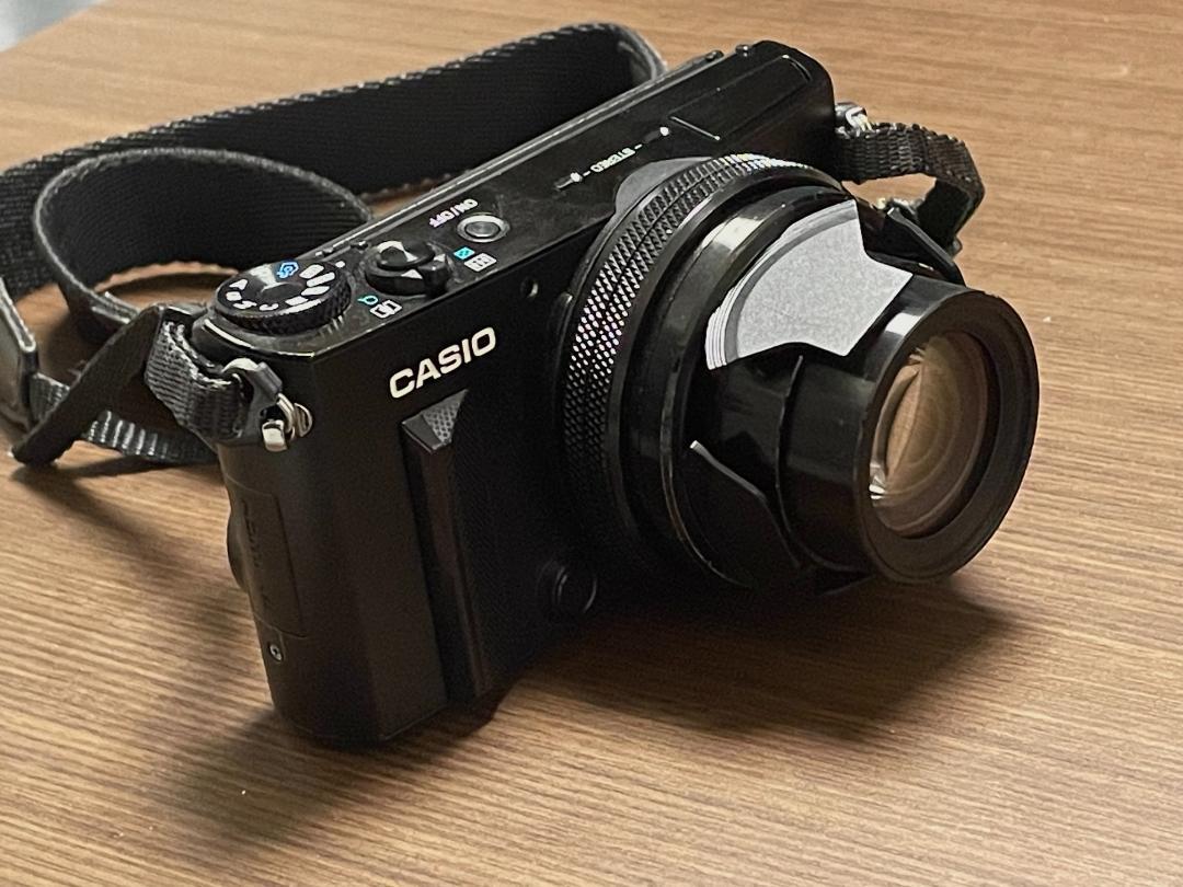 CASIO カシオ EXILIM EX-100 デジタルカメラ 箱付き