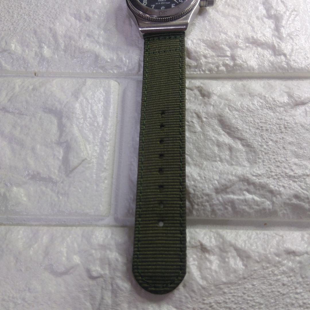 CITIZEN ミリタリー風時計 なかなかあじ有ります。 防水20 bar