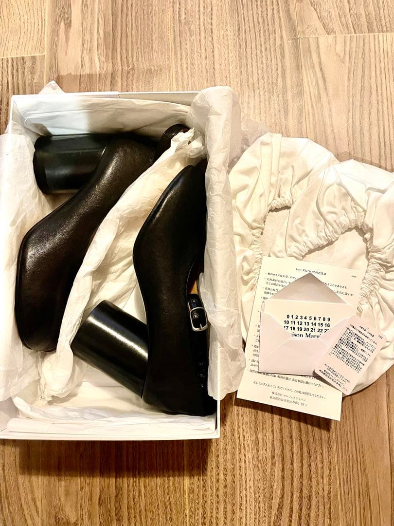 オープントゥ黒高ヒールパンプス24.5cm・Maison