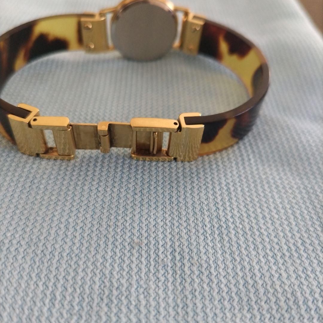 べっ甲　SEIKO 腕時計　日本製　稼働品。
