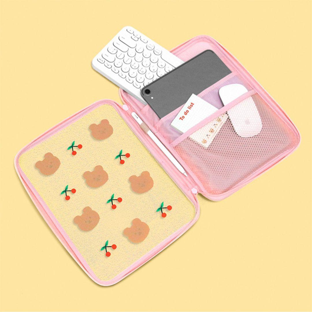 クマさん 韓国 iPadケース 11インチ対応 ピンク - メルカリ クマさん 韓国 iPadケース 11インチ対応 ピンク - メルカリ