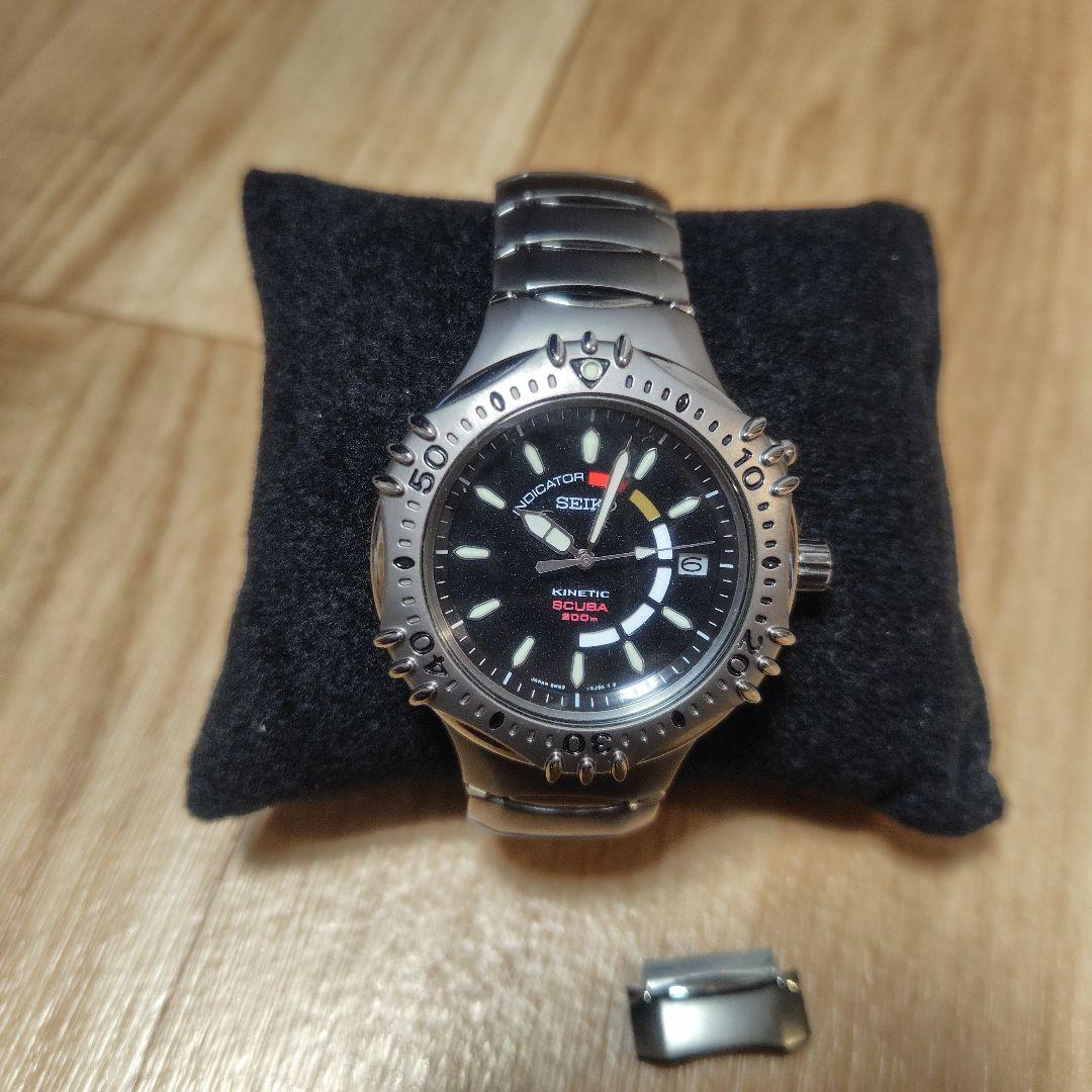 セイコー KINETIC SCUBA ジウジアーロデザイン 5M42-0F70
