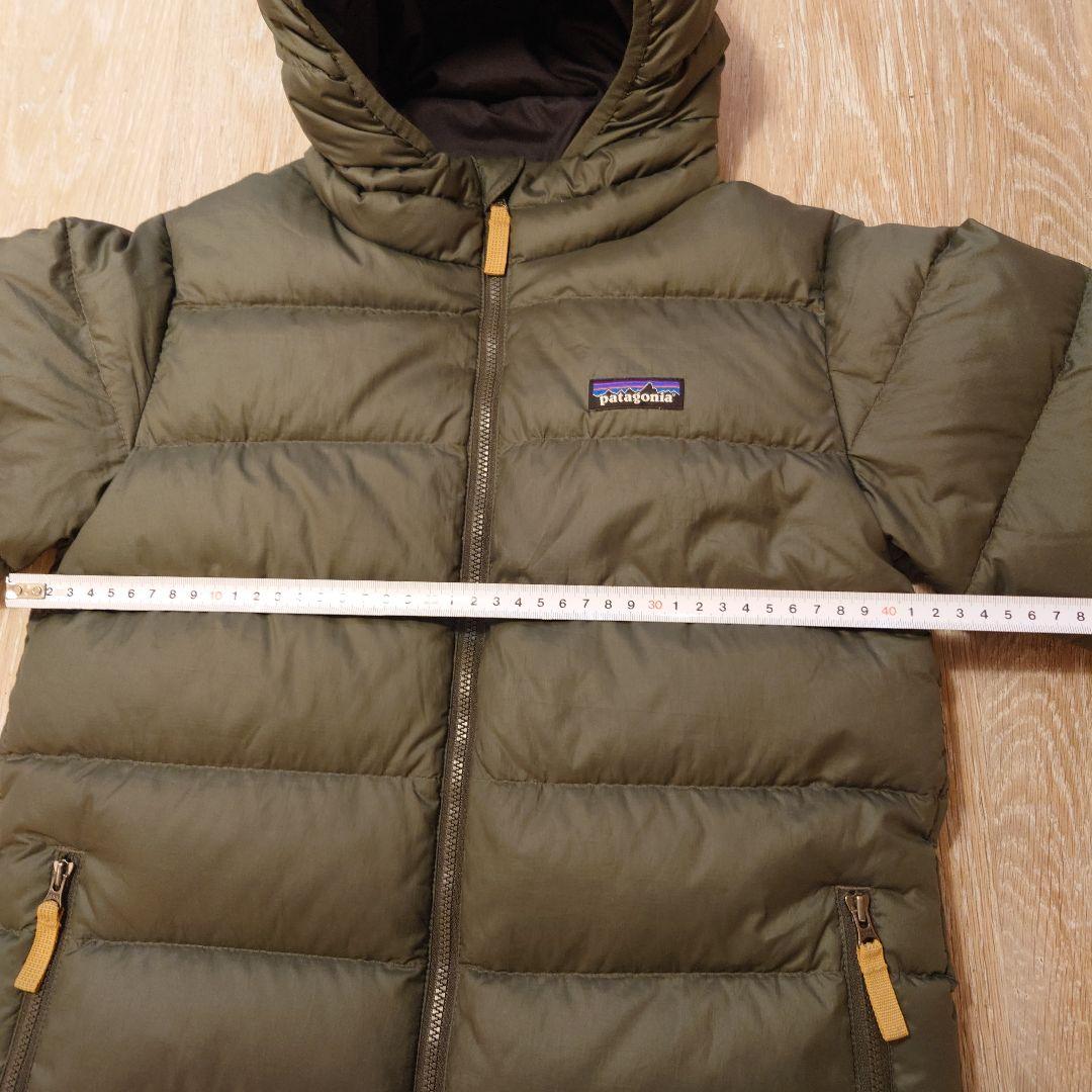 Patagonia　キッズ・ハイロフト・ダウン・セーター・フーディ