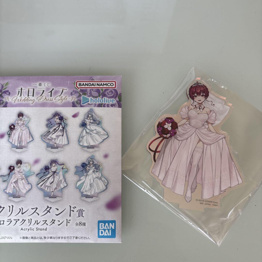 宝鐘マリン フィギュア & アクリルスタンド&ラバーチャーム&クリアファイル