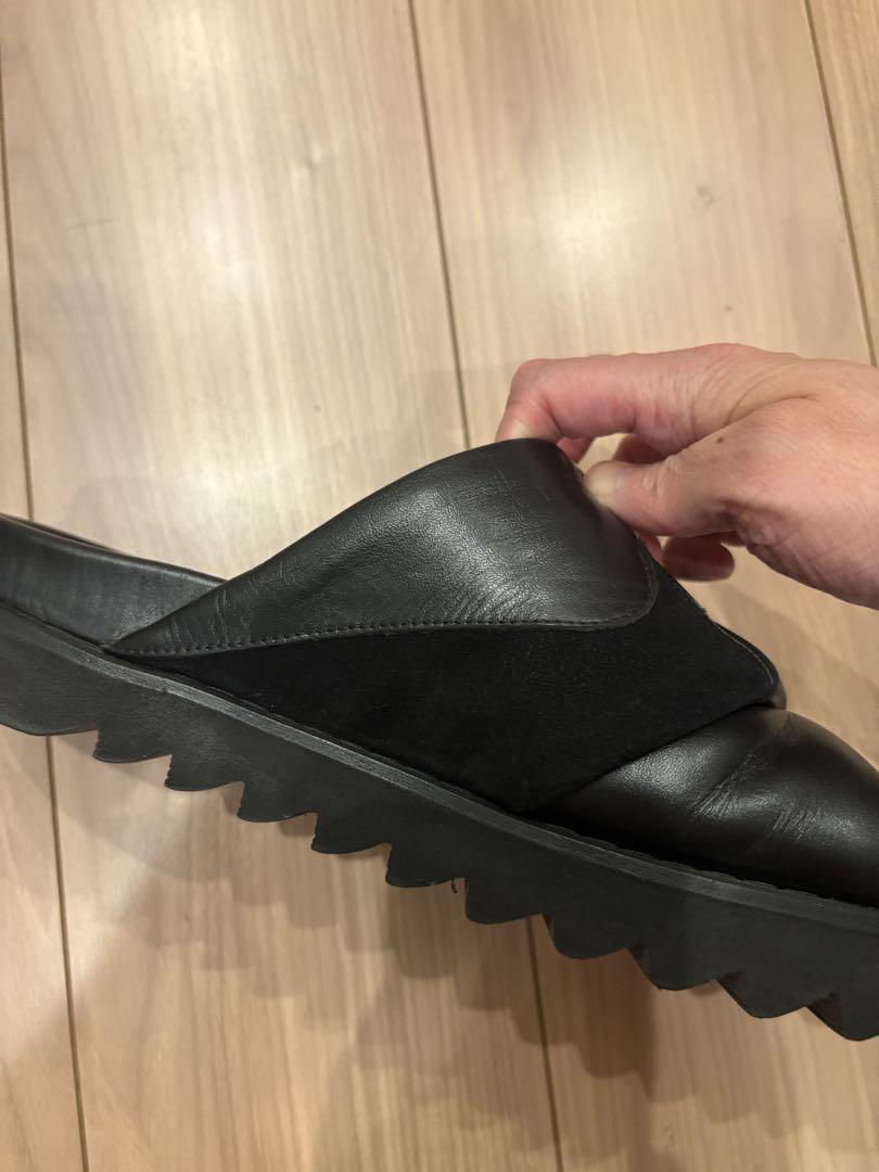 TOGA VIRILIS METAL MOTIF SHARK SANDALS - メルカリ