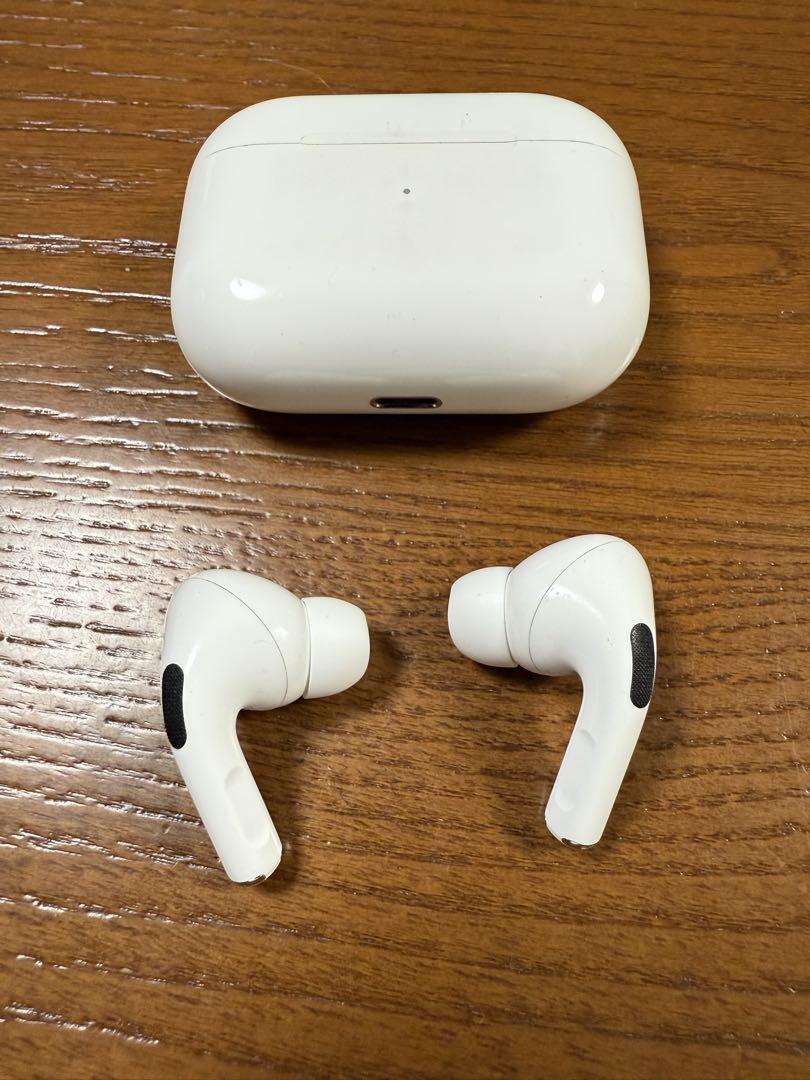 週末限定値引　Airpods Pro 第一世代　MWP22J/A