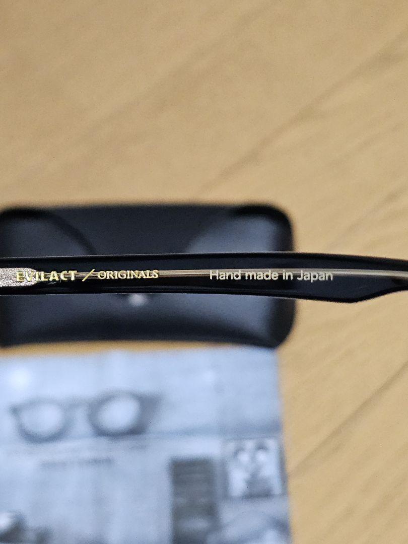 EVILACT EYEWEAR “MERKEL” 調光サングラス　メガネ