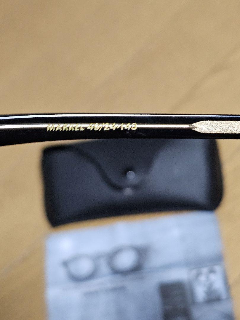 EVILACT EYEWEAR “MERKEL” 調光サングラス　メガネ