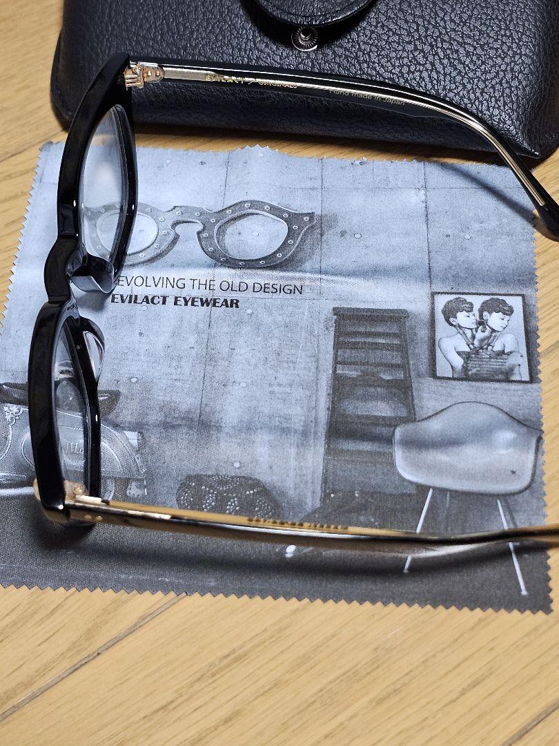 EVILACT EYEWEAR “MERKEL” 調光サングラス　メガネ