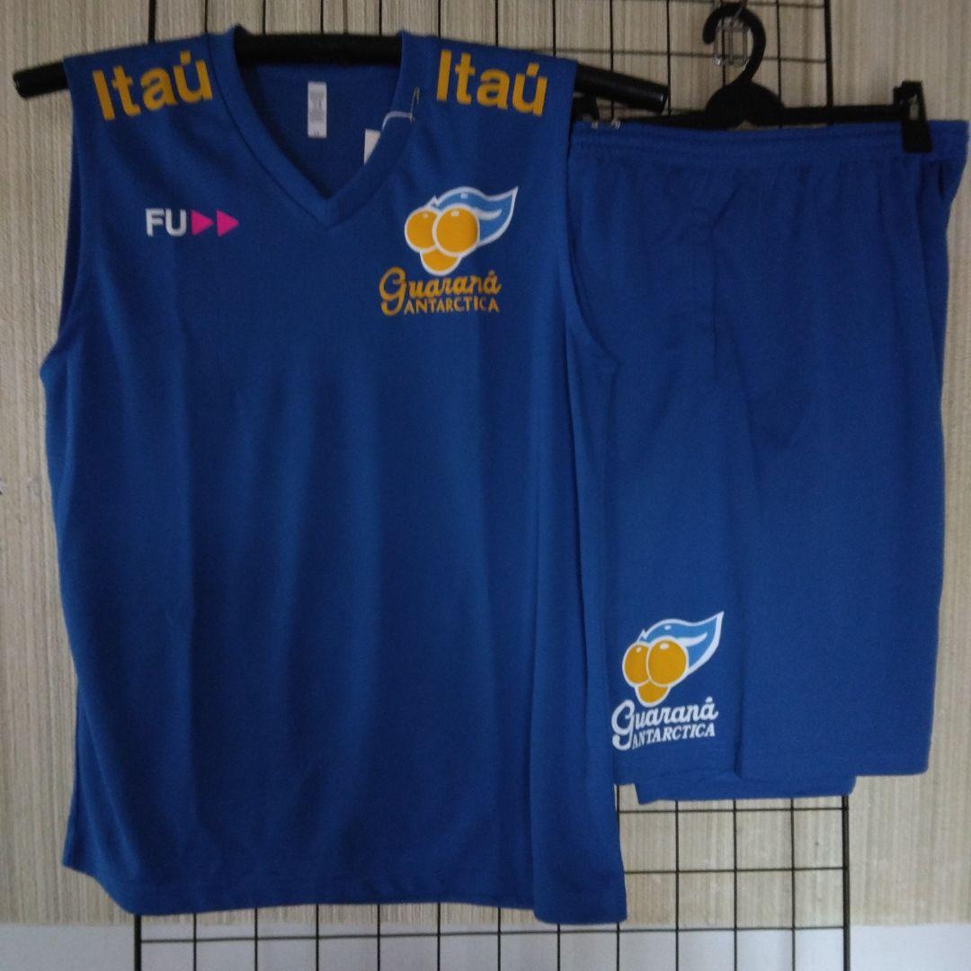 FUSPORTE社 アンダーシャツ×2枚セットハーフパンツ×1着の3点セット2L